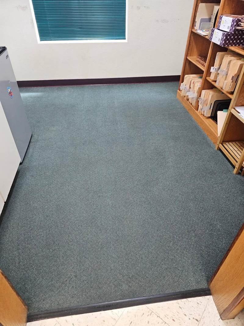 After commercial carpet cleaning – office carpet in Grants Pass, OR