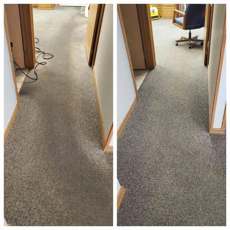 Office Hallway Traffic Lane – before & after by True North Carpet Care, Grants Pass OR